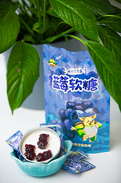 藍(lán)莓糖果產(chǎn)品展示二